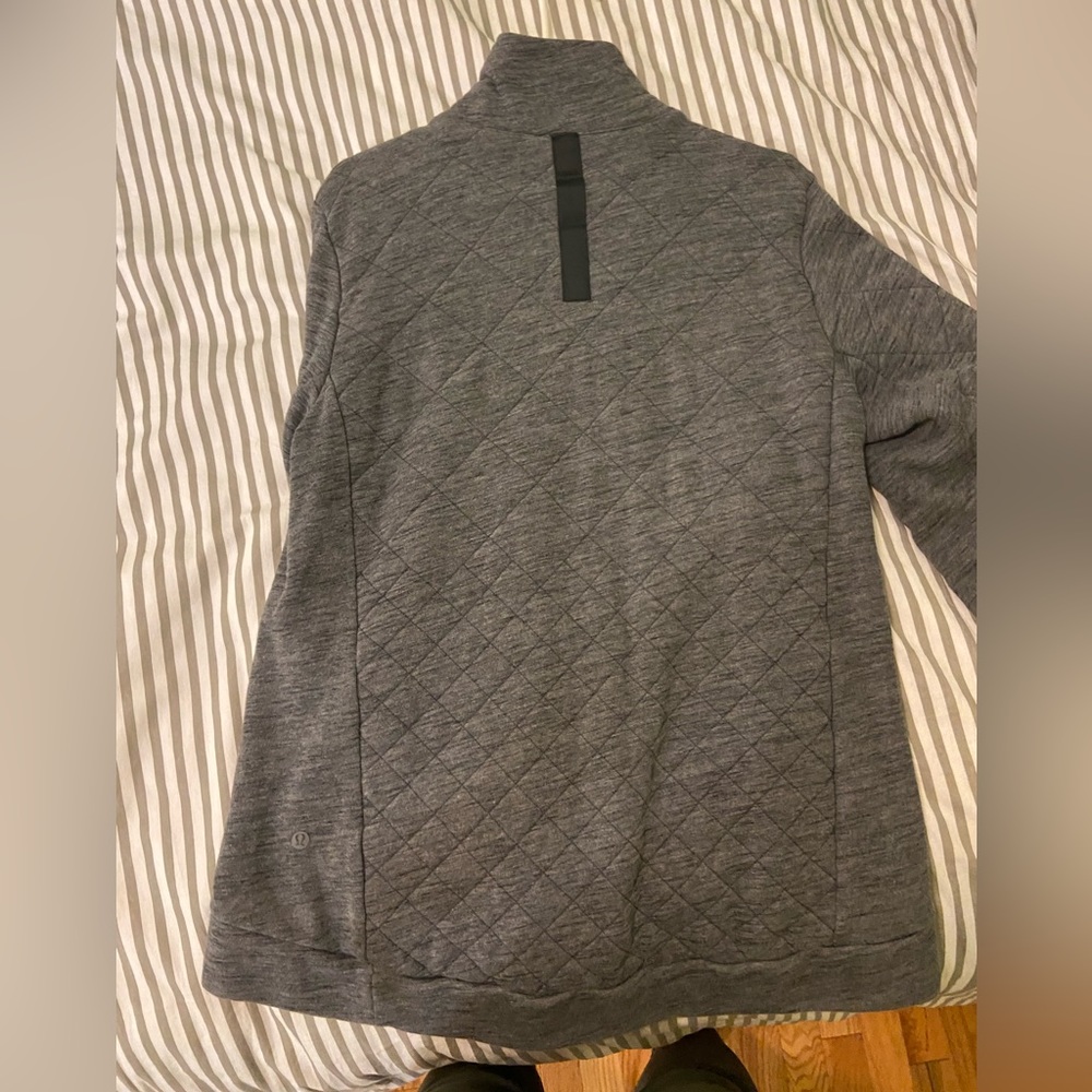Lululemon half zip sweatshirt - Picture 4 of 4
